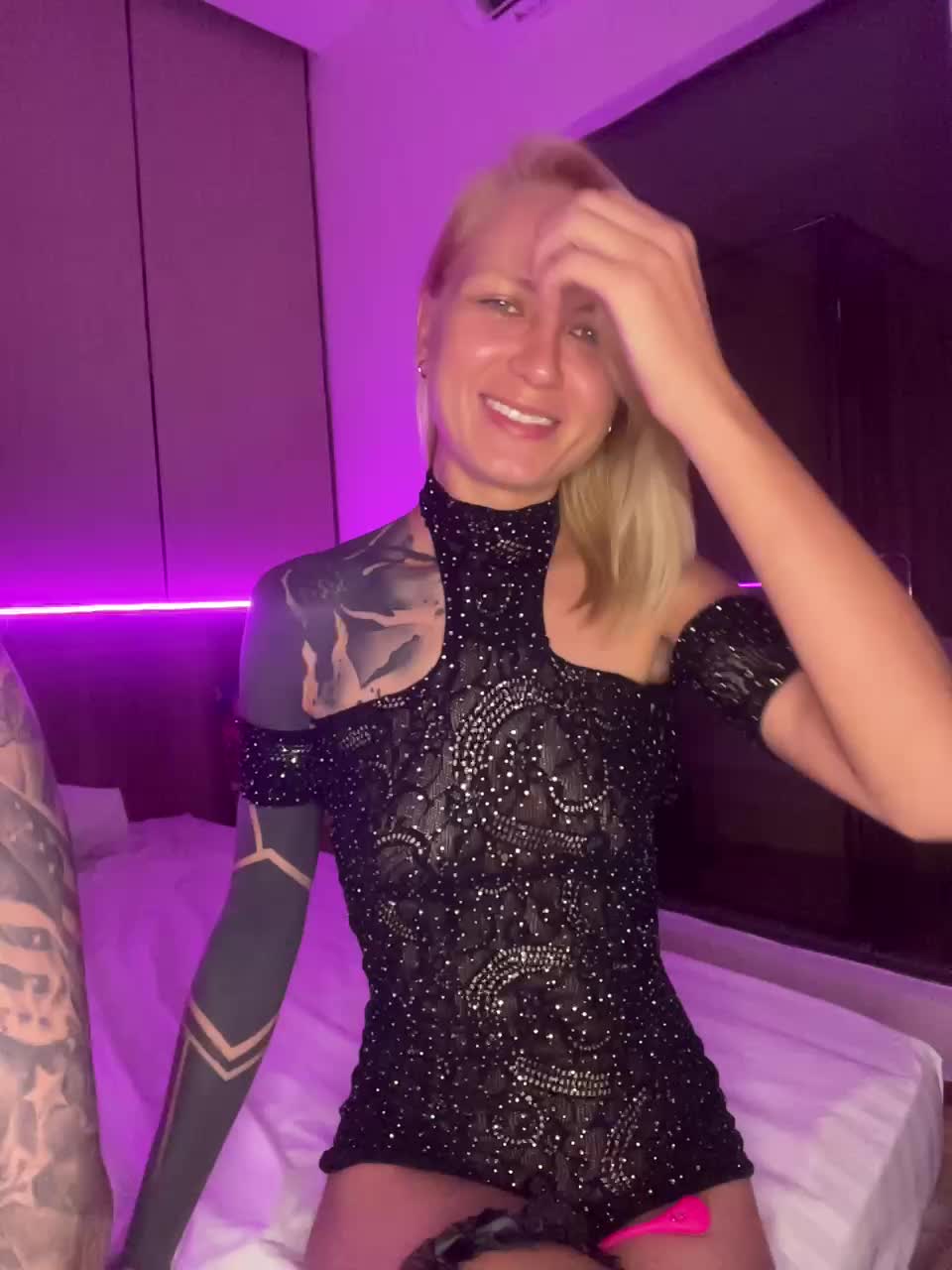 Twins666 Live Sex December 14, 2025