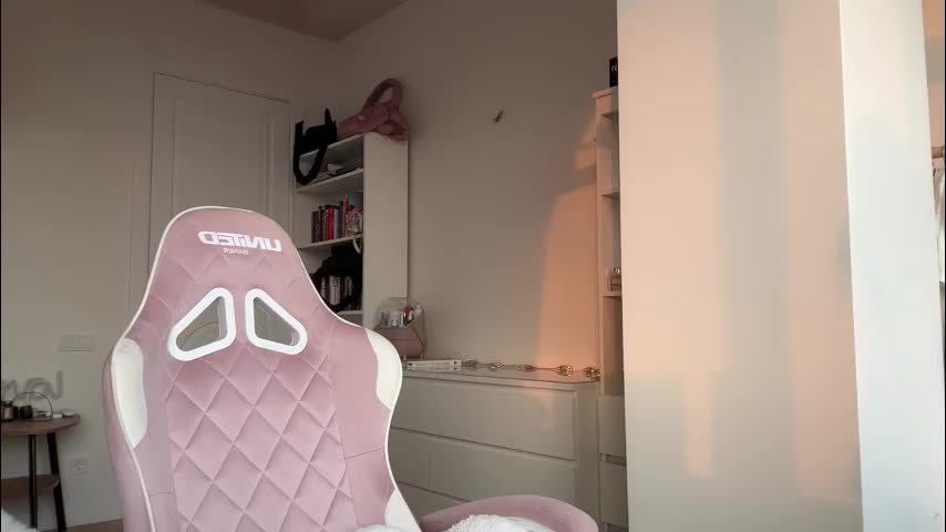 elizabeth_mason_ Live Sex November 7, 2025