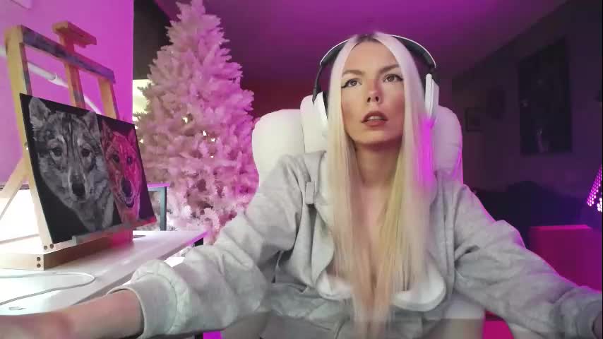 tinykylie Live Sex December 13, 2025