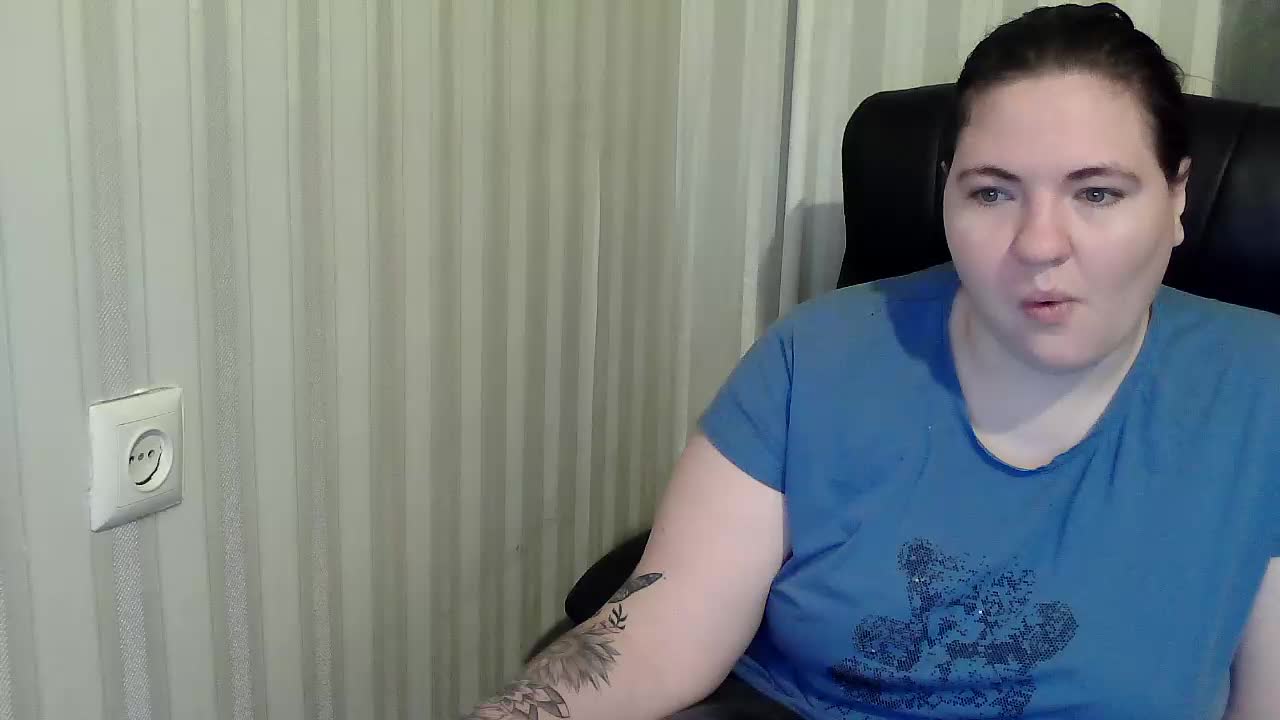 XLisaBlueX Live Sex December 13, 2025