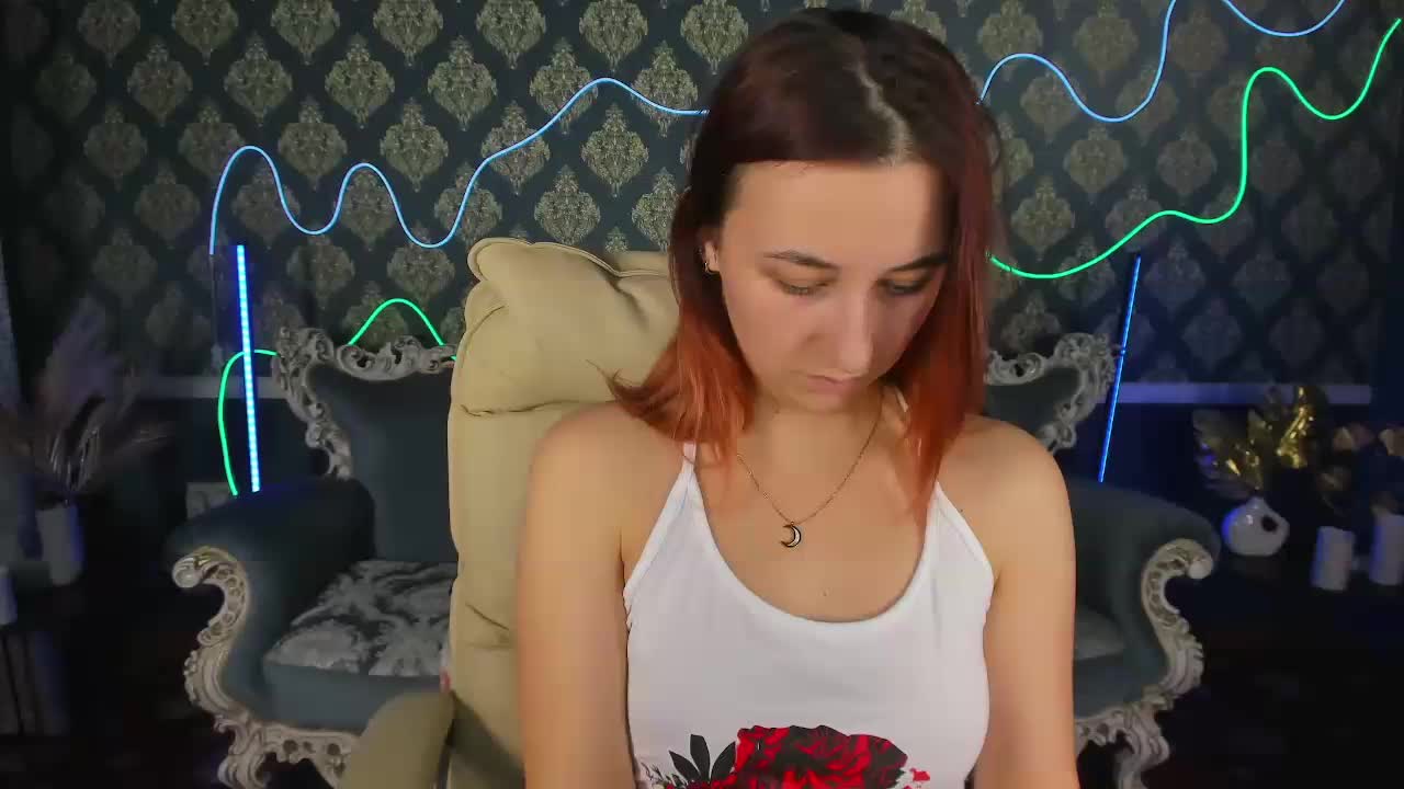 RoxyRayy Live Sex December 13, 2025