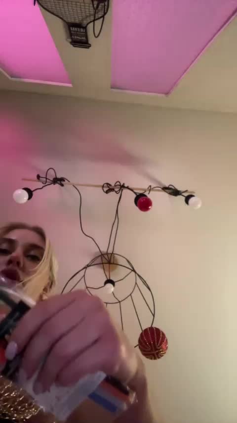 Tvoyasamka77 Live Sex December 13, 2025