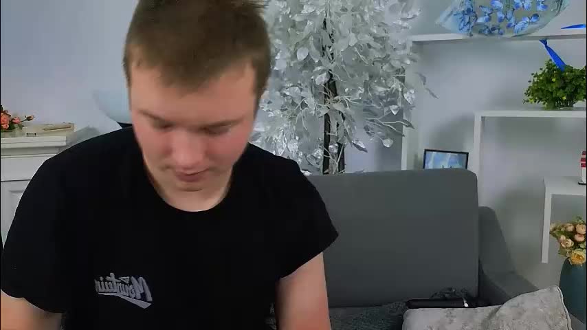 ollistiw Live Sex December 17, 2025