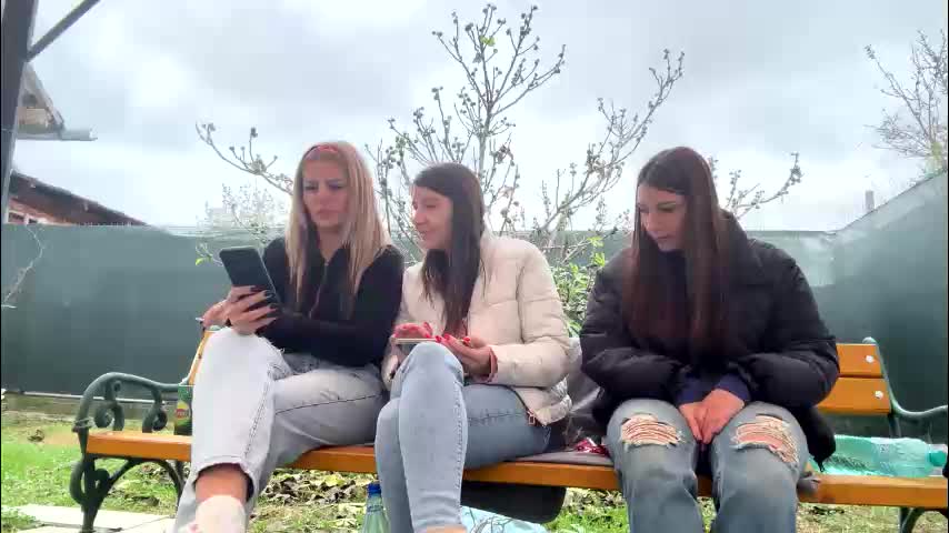 squirt_bunny77 Live Sex December 13, 2025