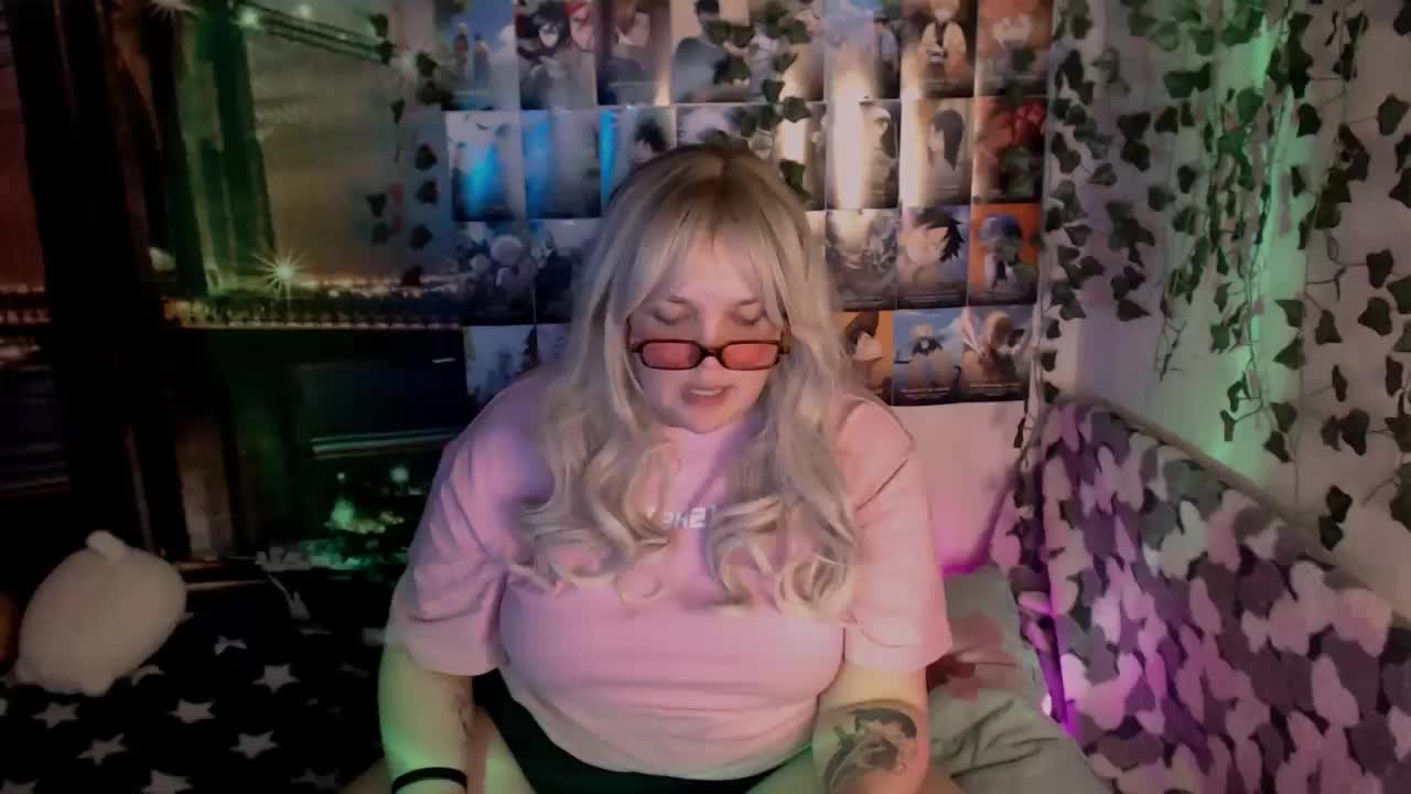 miss-kapriz-love Live Sex December 12, 2025