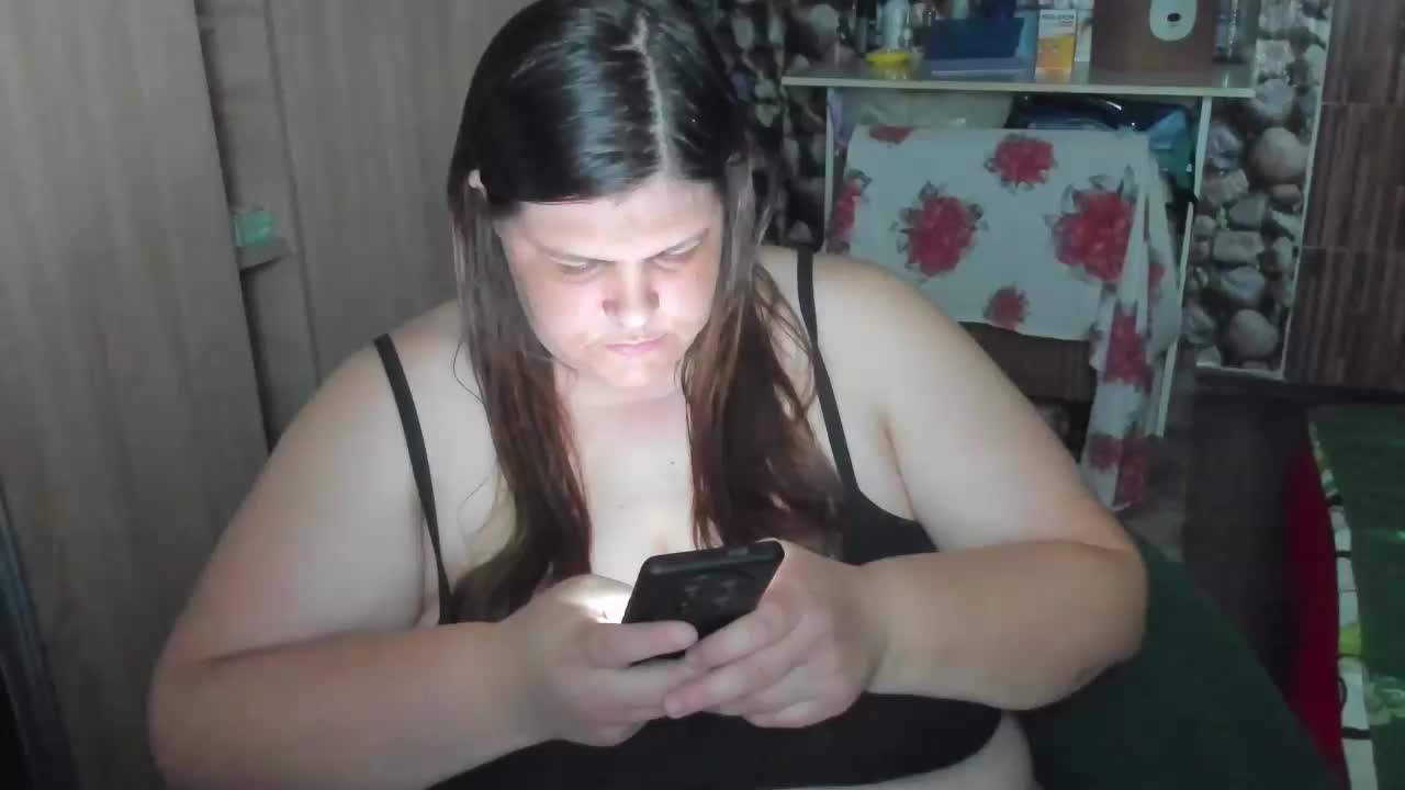 Ionysexylips69 Live Sex December 17, 2025