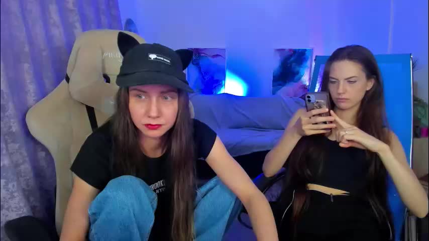 emilywiled Live Sex December 13, 2025
