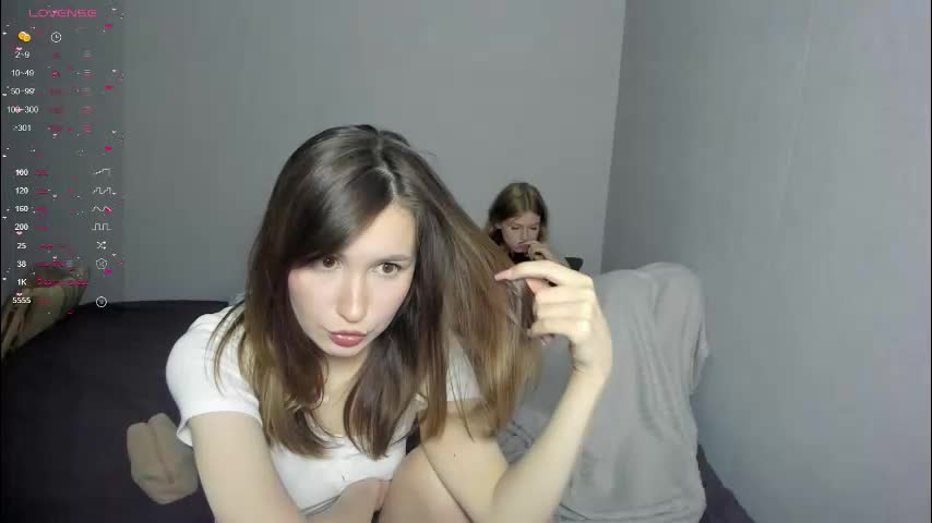 eumomino Live Sex December 14, 2025