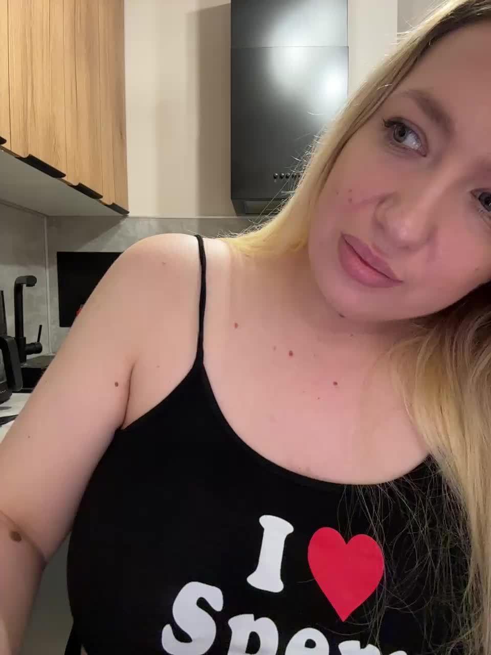 -Sonya699- Live Sex December 17, 2025