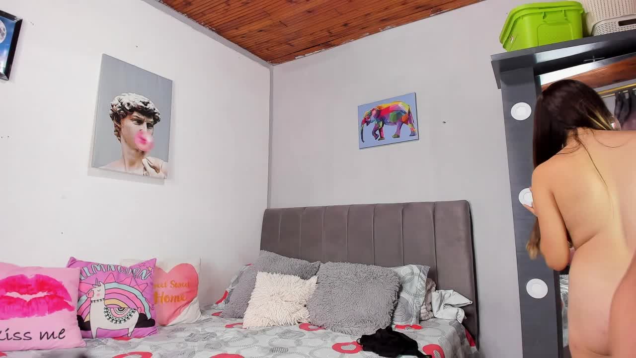 naughtylovers Live Sex December 12, 2025