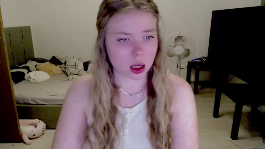 kitten_jenny01 Live Sex December 13, 2025