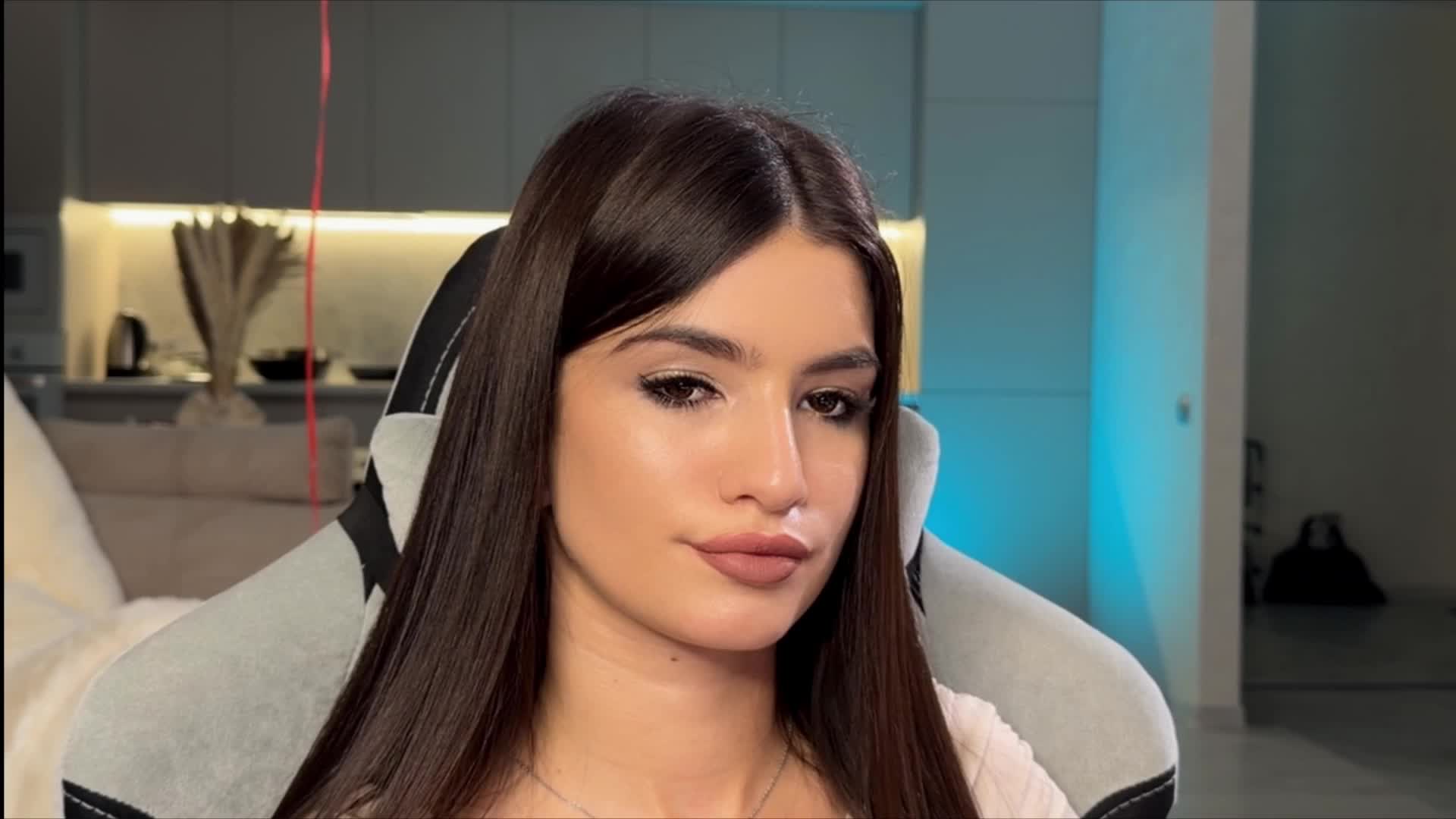 Sofi-Mi Live Sex December 15, 2025