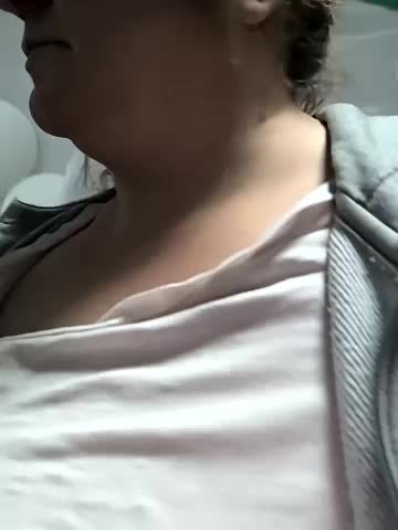 jusichka Live Sex December 17, 2025