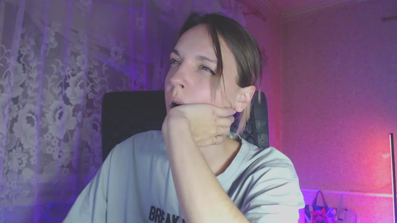 Babymuro4ka Live Sex December 15, 2025