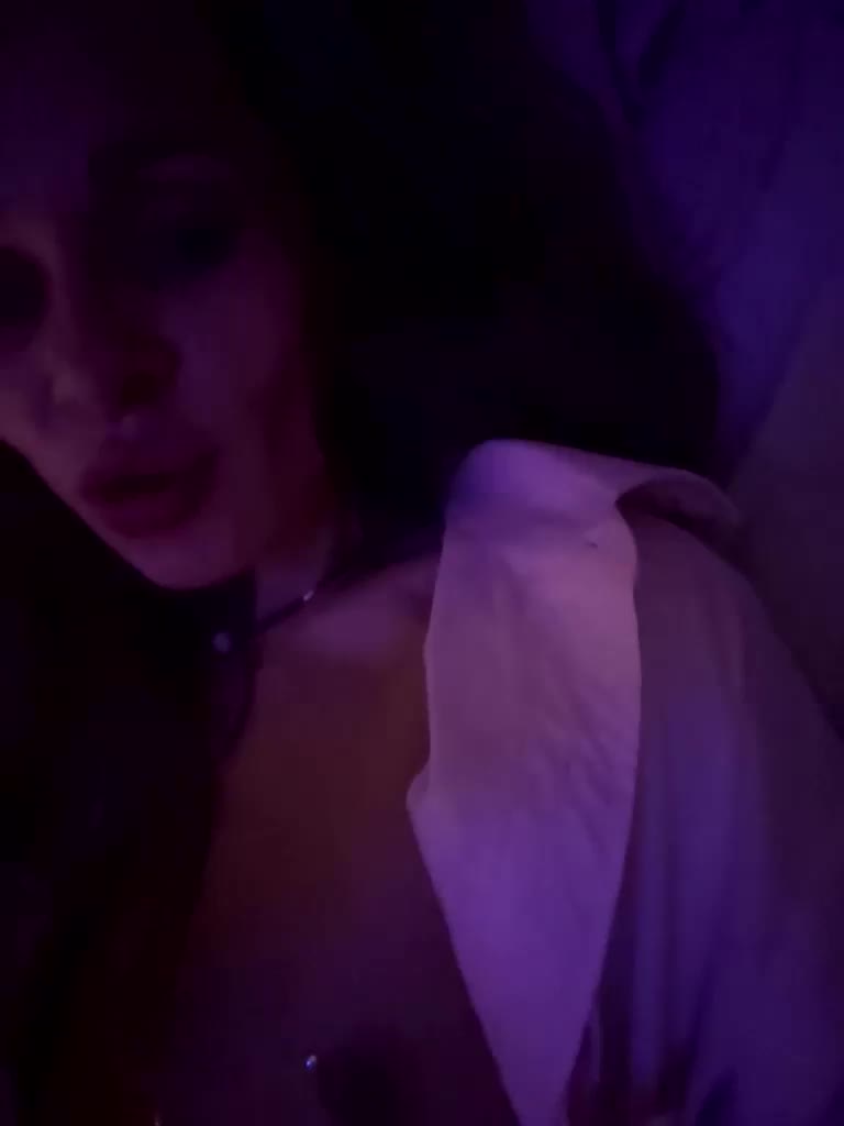 VIP17CoupleDream Live Sex December 14, 2025