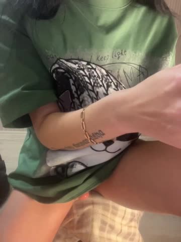 Karolina_Milf Live Sex December 13, 2025