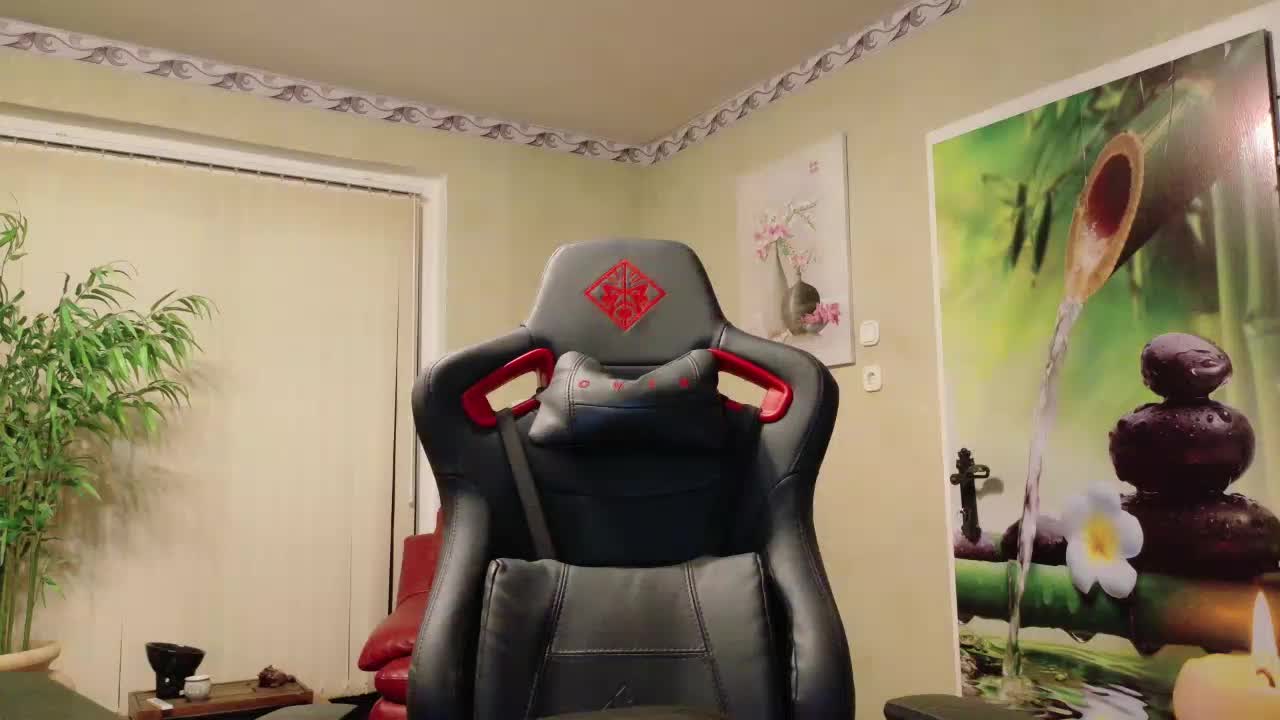 AngelikaMore Live Sex December 13, 2025