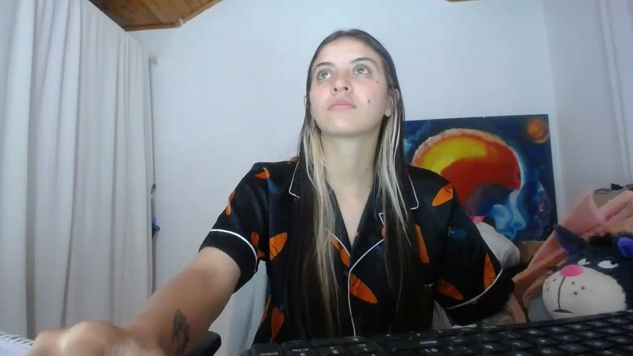 mariecam420 Live Sex December 14, 2025