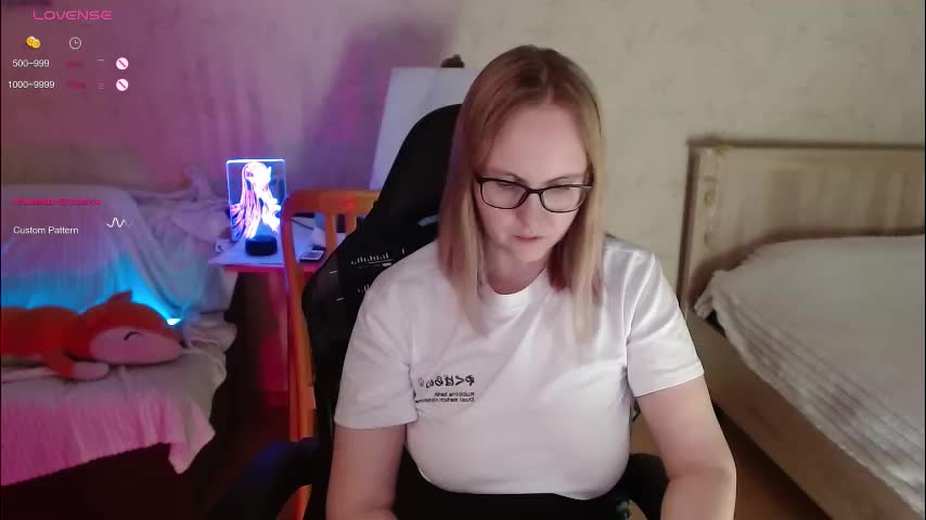 love_agatha Live Sex December 17, 2025