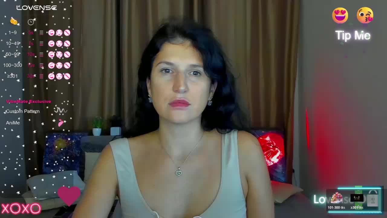 AliannaSoloKisses Live Sex December 13, 2025