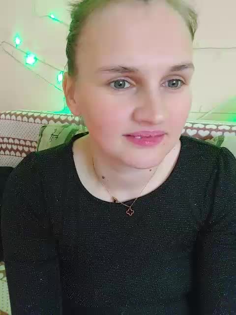 LisaLovHoney Live Sex December 14, 2025