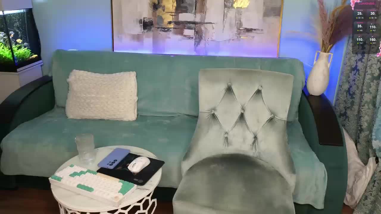 HoneyGirl5 Live Sex December 17, 2025