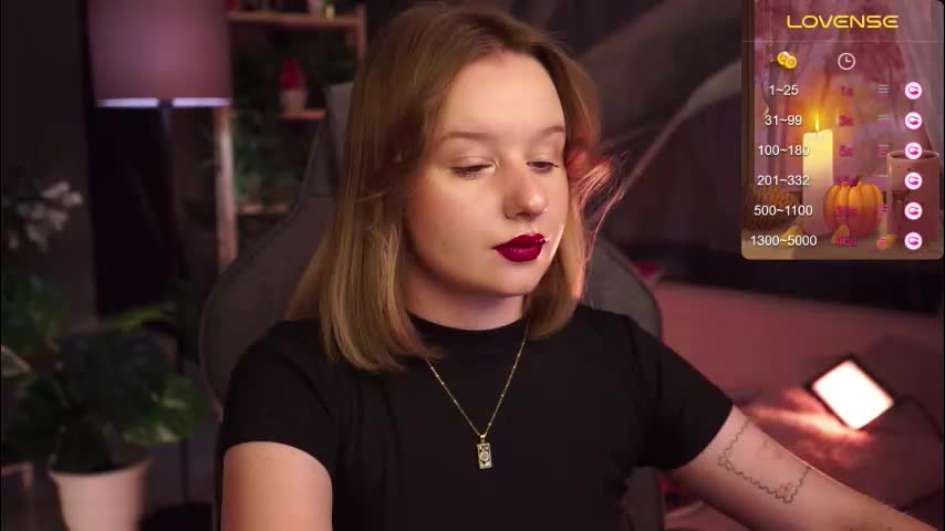 red_queeen Live Sex November 8, 2025