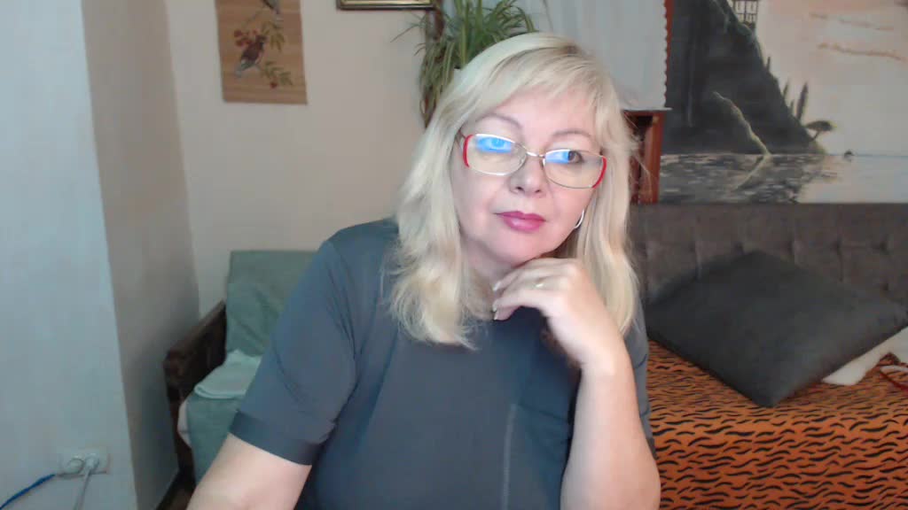 EvelynLoveShy Live Sex December 17, 2025