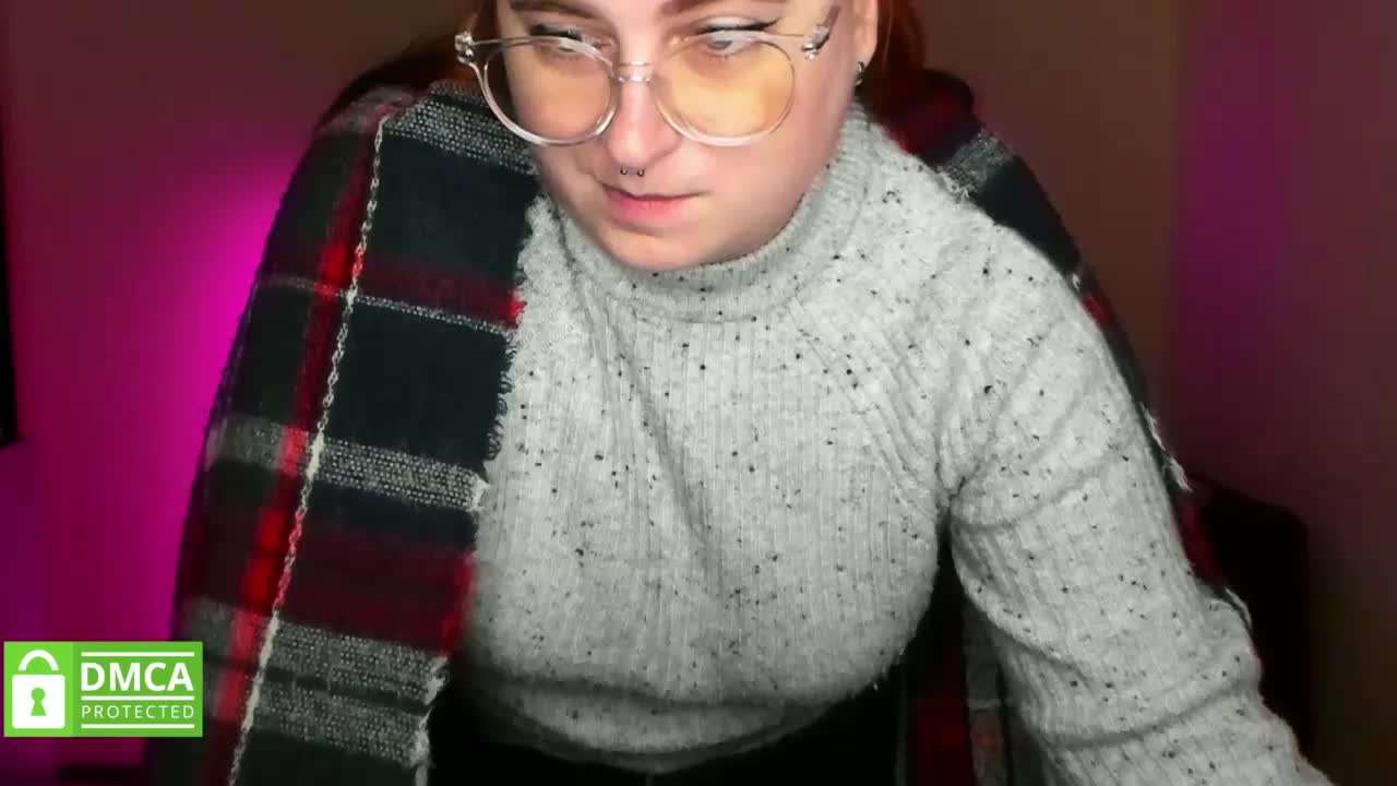 Aliciaredluv Live Sex December 13, 2025