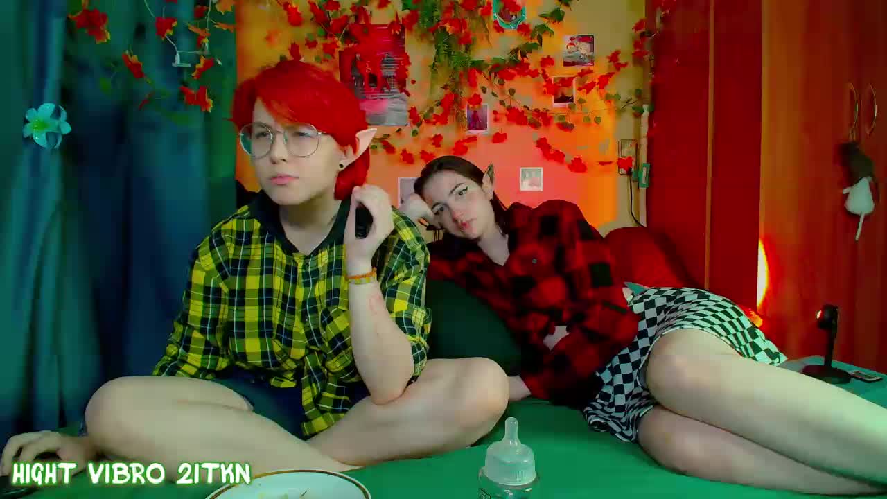 Tricky_Kitsune Live Sex December 17, 2025