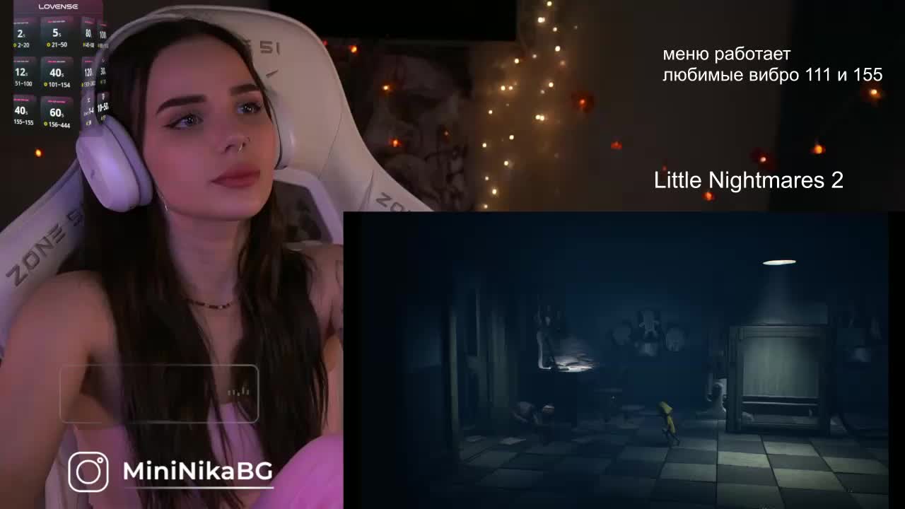 MiniNika Live Sex December 15, 2025