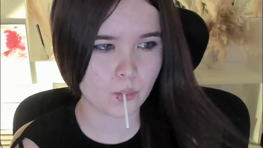 elainebeness Live Sex December 14, 2025