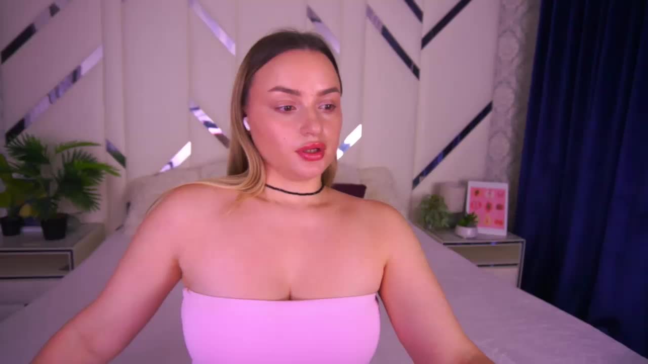 FloraGreys Live Sex December 13, 2025