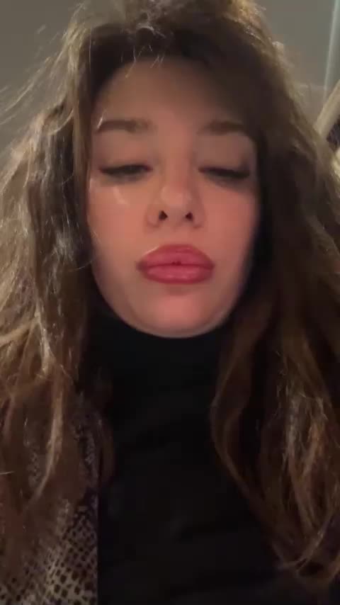 Melissa222Femdom Live Sex December 14, 2025