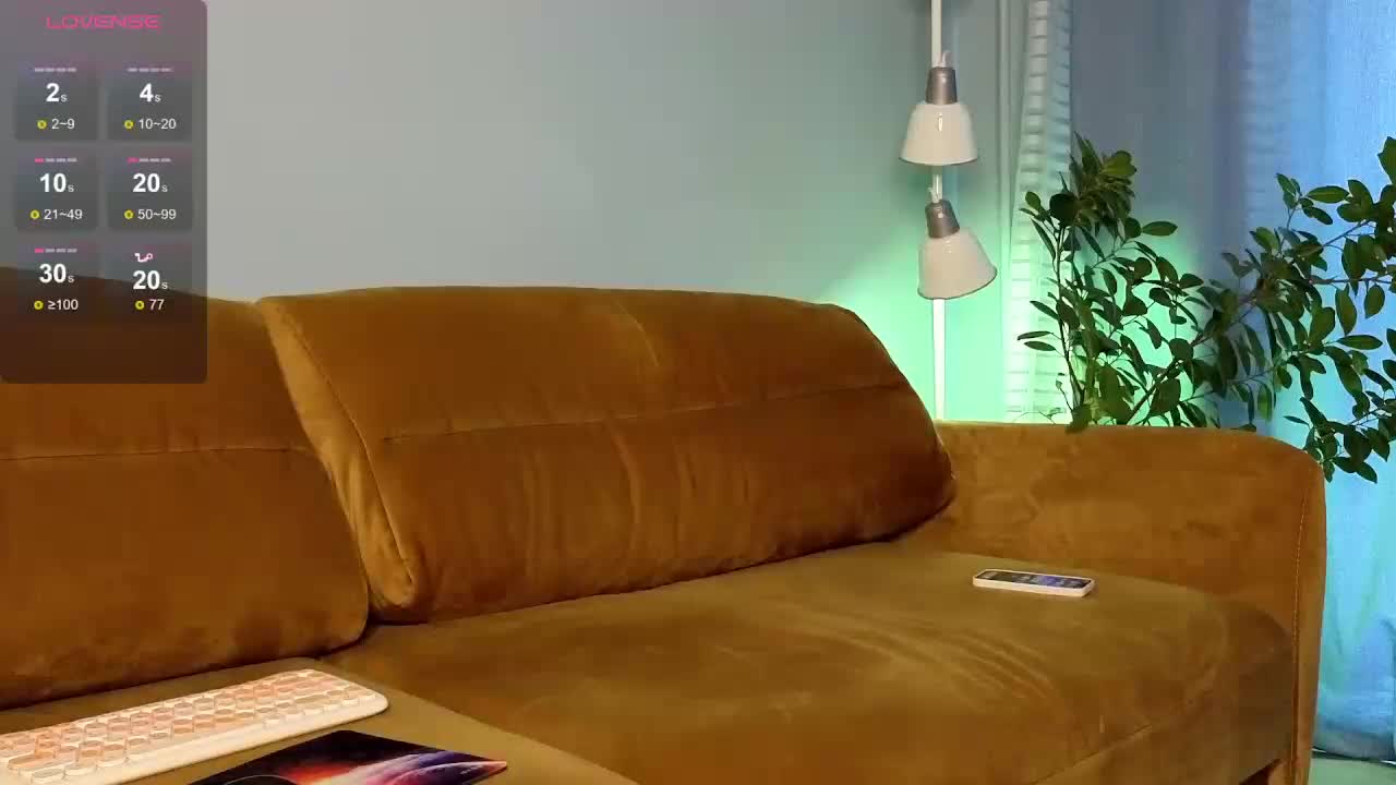 Alice_Starr Live Sex December 17, 2025