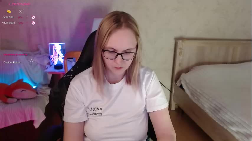 love_agatha Live Sex December 17, 2025