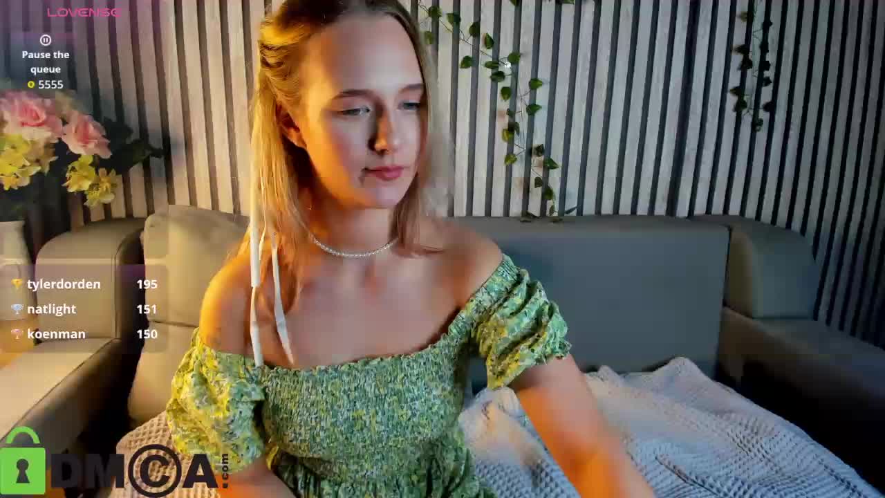 Casey-Sweeet Live Sex December 14, 2025