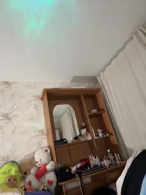 VIP17CoupleDream Live Sex December 14, 2025