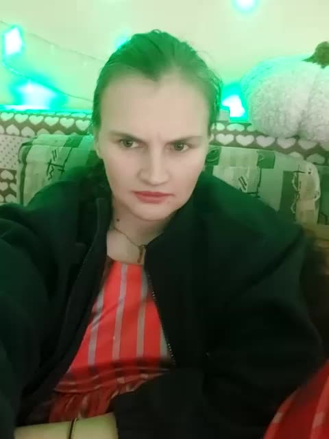 LisaLovHoney Live Sex December 14, 2025