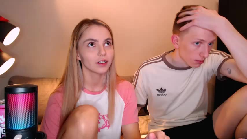 juliaanddima Live Sex December 17, 2025