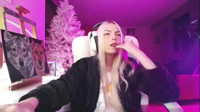 tinykylie Live Sex December 14, 2025