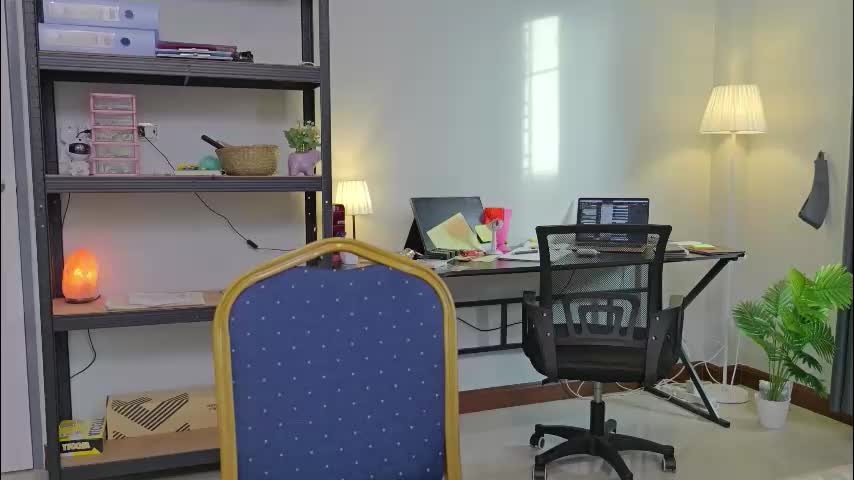 ellcrys Live Sex December 15, 2025