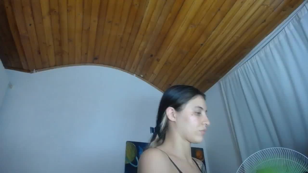 mariecam420 Live Sex December 14, 2025