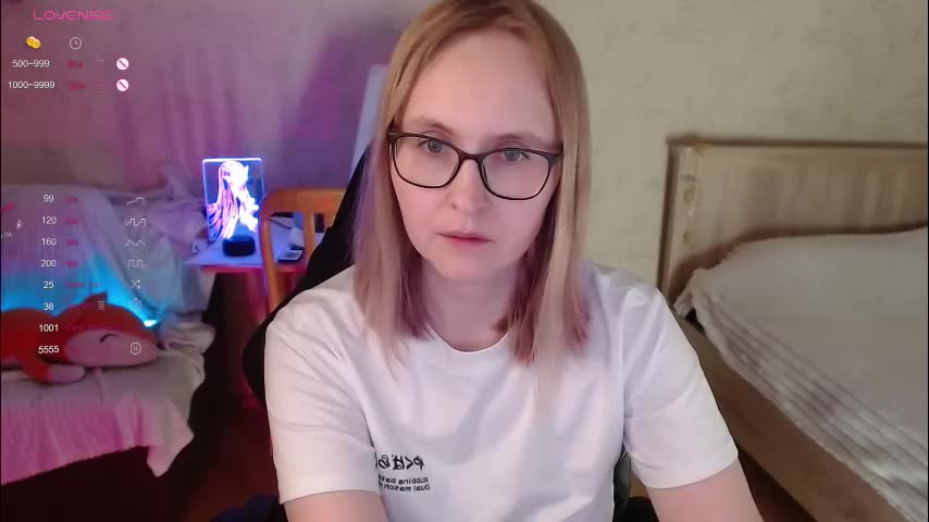 love_agatha Live Sex December 17, 2025