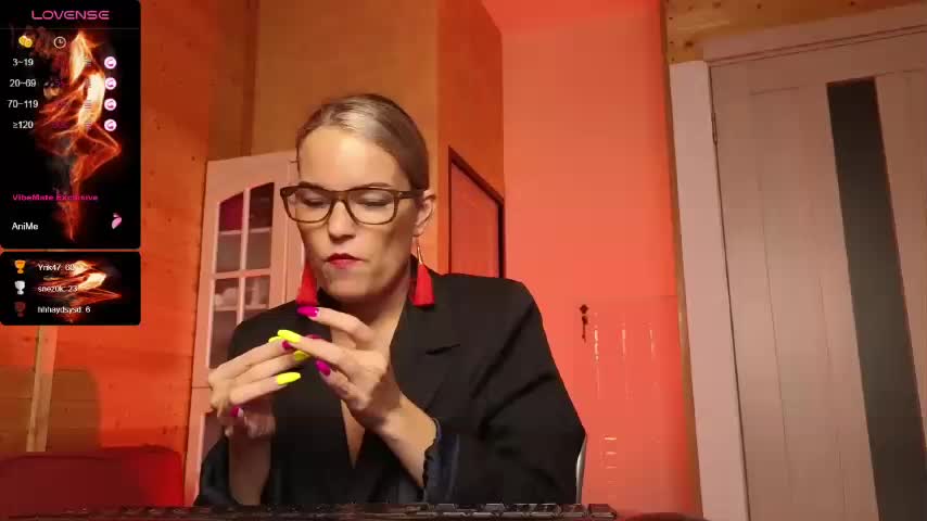 Findom_Lady_Shine Live Sex December 13, 2025