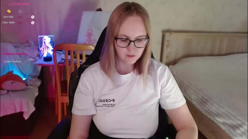 love_agatha Live Sex December 17, 2025