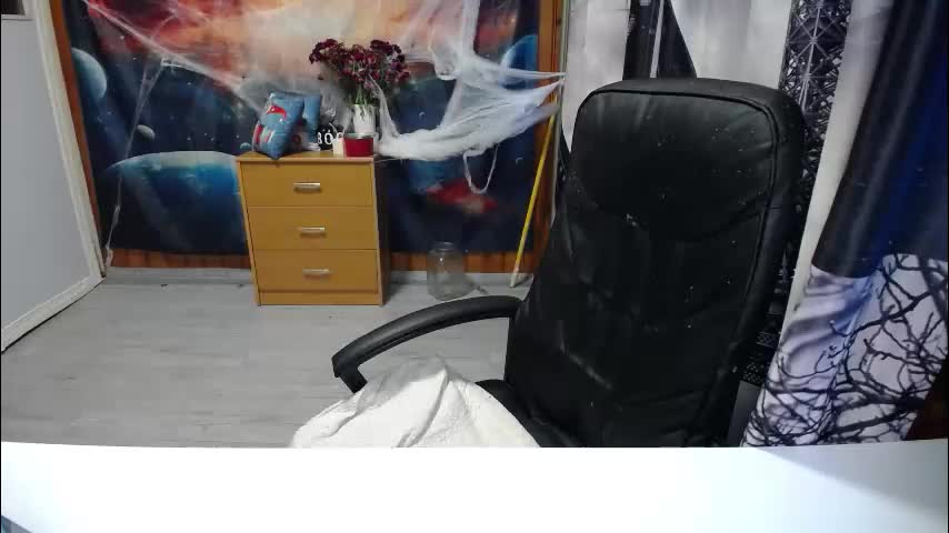 xxxnewlywedsxxx Live Sex December 13, 2025