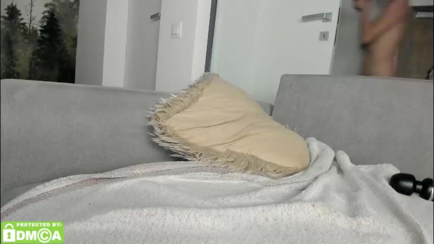 smallcherries Live Sex December 13, 2025