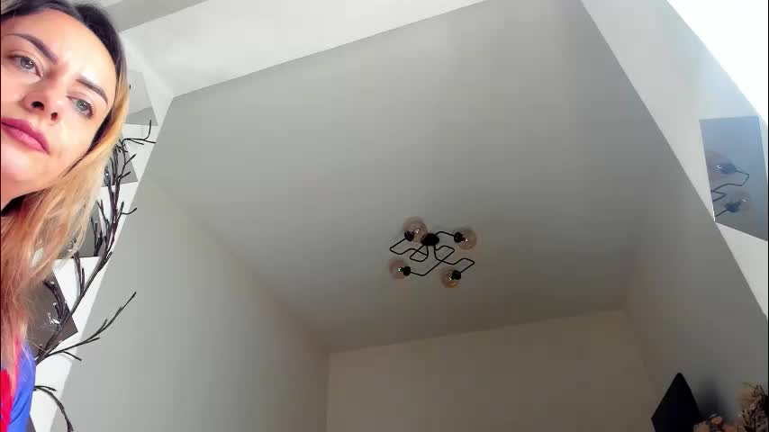 jennywildd Live Sex December 19, 2025