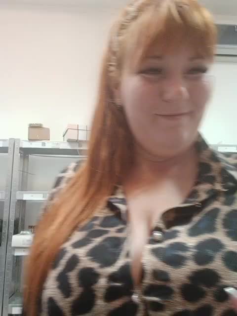 MiaLovely Live Sex December 12, 2025